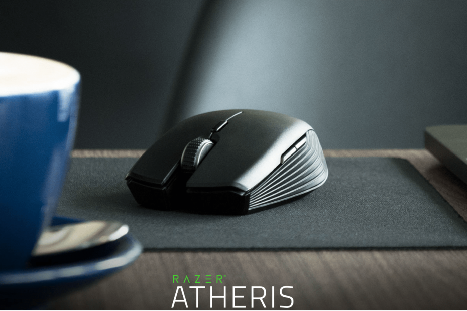 Razer Atheris je brezžična miška brez zaostanka z izjemno življenjsko dobo baterije
