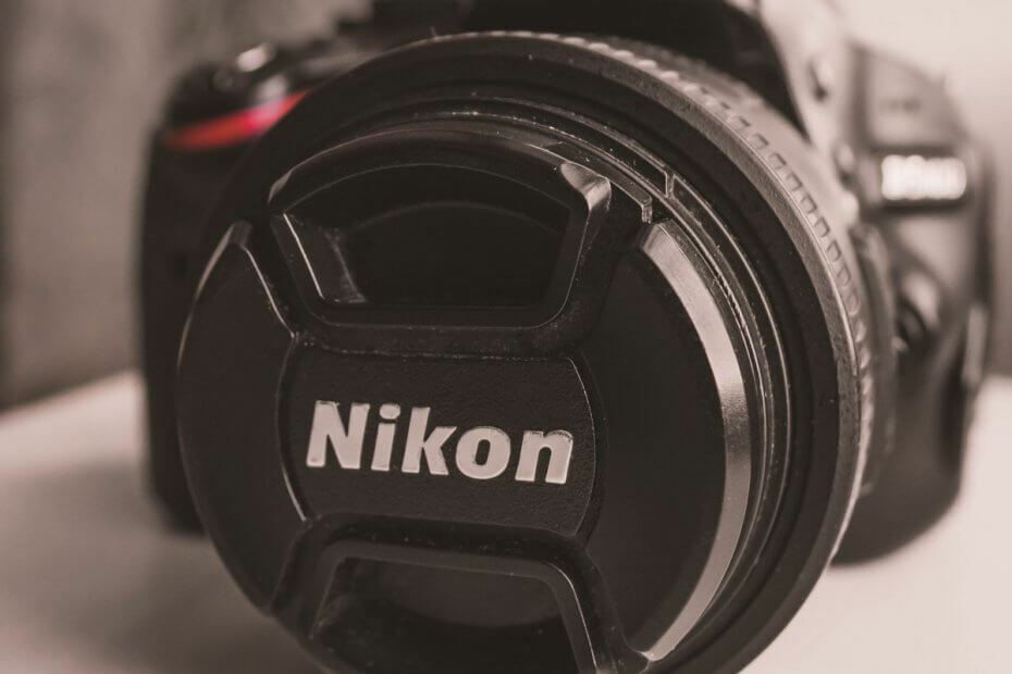 Nikon-kamera ei lue SD-korttia