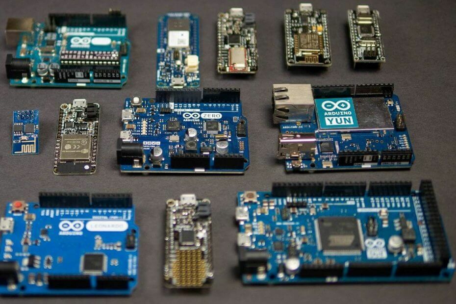 FIX: Az Arduino nem lett deklarálva ebben a hatóköri hibában
