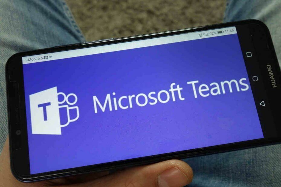 Użytkownicy nie mają dostępu do kanałów Microsoft Teams, wiadomości na czacie