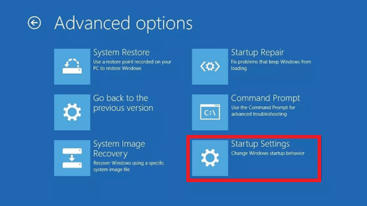 kenkėjiškų programų ištrynimas „Windows 10“