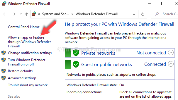 Вікно брандмауера Windows Defender дозволяє програмі або функції через брандмауер Windows Defender