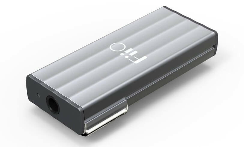 Najlepší slúchadlový zosilňovač s USB DAC na kúpu [Sprievodca 2021]