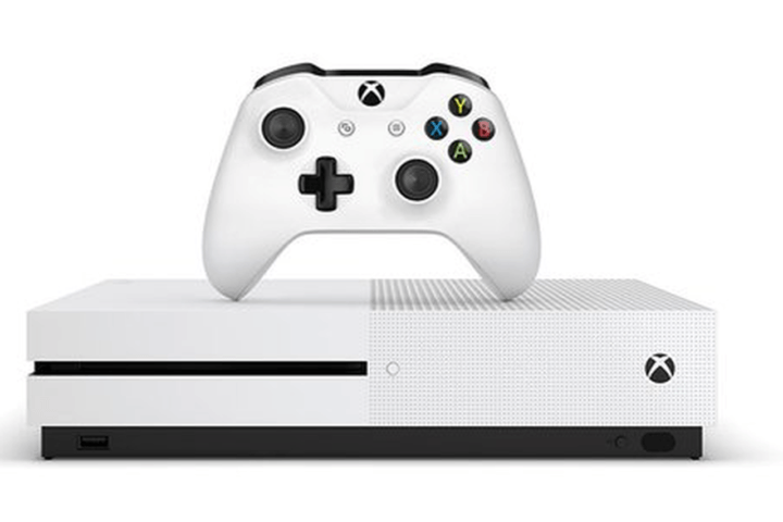 A Microsoft bemutatja a vékonyabb Xbox One S-t 4K támogatással, 2 TB merevlemezzel és függőleges állvánnyal