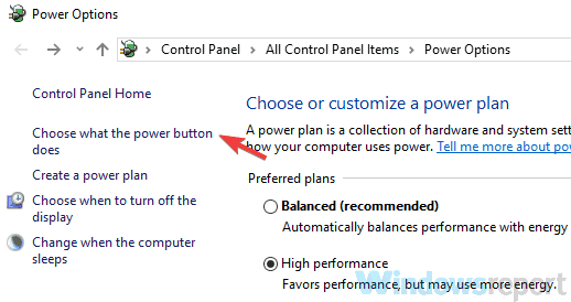 แล็ปท็อปเข้าสู่โหมดสลีปเมื่อเสียบปลั๊กใน Windows 10