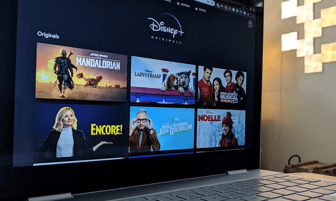 شاهد Disney Plus على جهاز مختلف