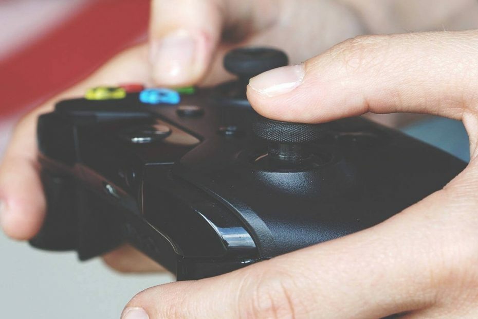 FIFA 19 플레이어가 Xbox 컨트롤러를 사용하여 캐릭터를 제어 할 수 없음 [FIX]