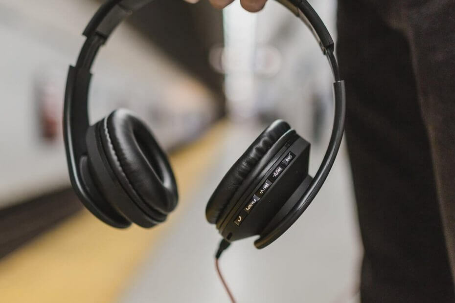 4 melhores fones de ouvido de jogos para laptops [Guia 2021]