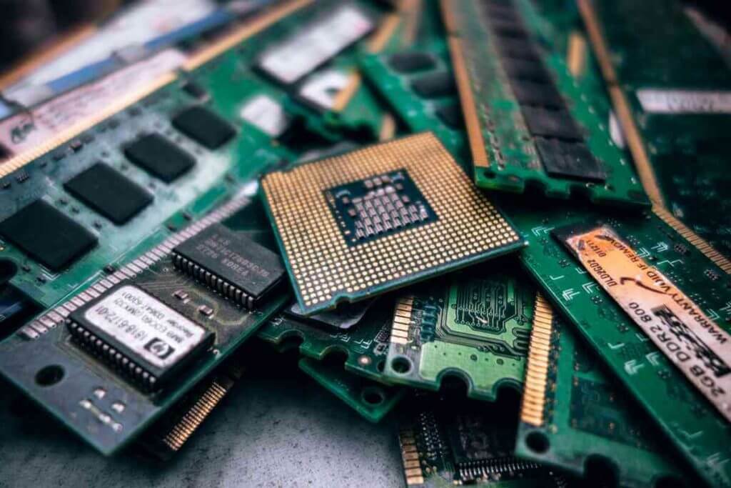 ذاكرة RAM لا توجد ذاكرة كافية لإكمال هذه العملية