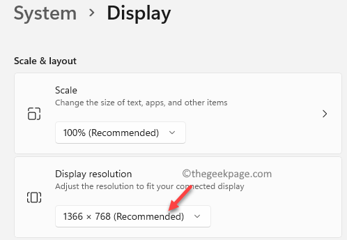 System Display Scale & Layout Näytön tarkkuus Valitse pienempi tarkkuus