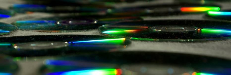 ソニーとパナソニックの合意：2015年末までに次世代の300GB光ディスク