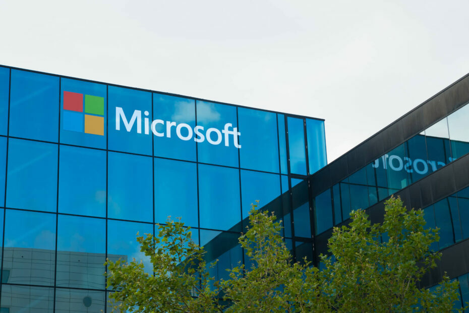 Предприятия увеличивают выручку Microsoft больше, чем потребительские товары