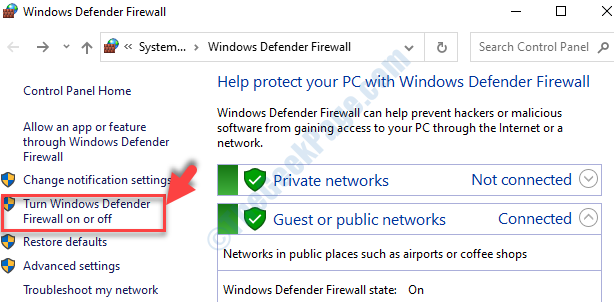 Valdymo skydo kairėje pusėje įjunkite arba išjunkite „Windows Defender“ užkardą