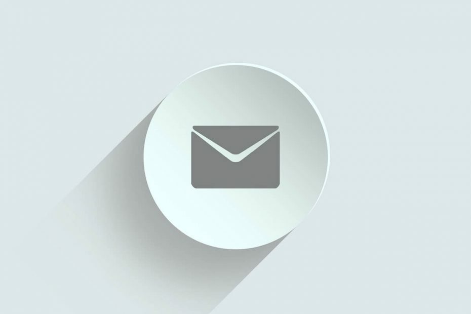 اختفى مجلد البريد الإلكتروني في Outlook