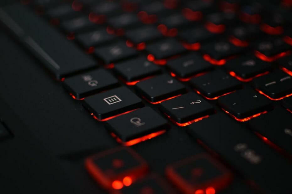 Overwolf hvordan du bruker - laptop-tastatur med lys