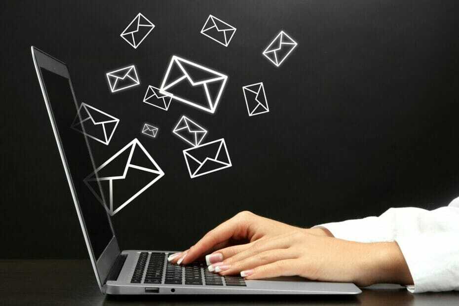 Poslani predmeti ne prikazujejo e-poštnih sporočil v živo
