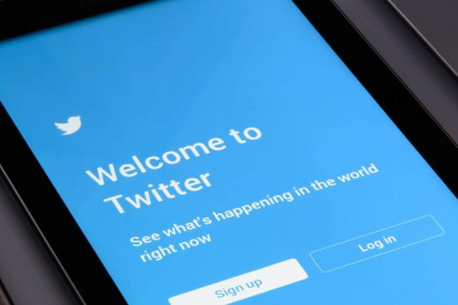 NUSTATYTI: „Twitter“ įvyko klaida