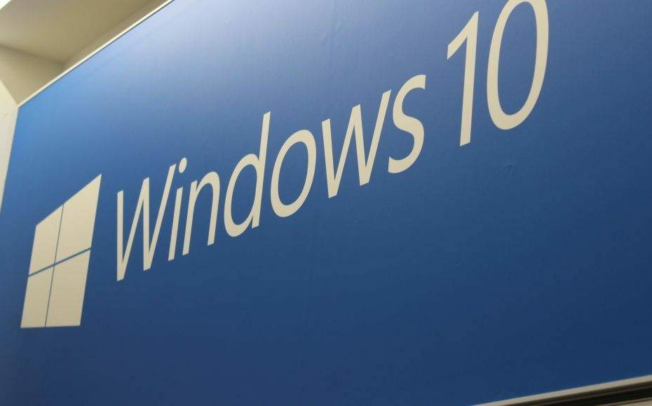 Нова помилка Bash запускається для Windows 10 Insiders