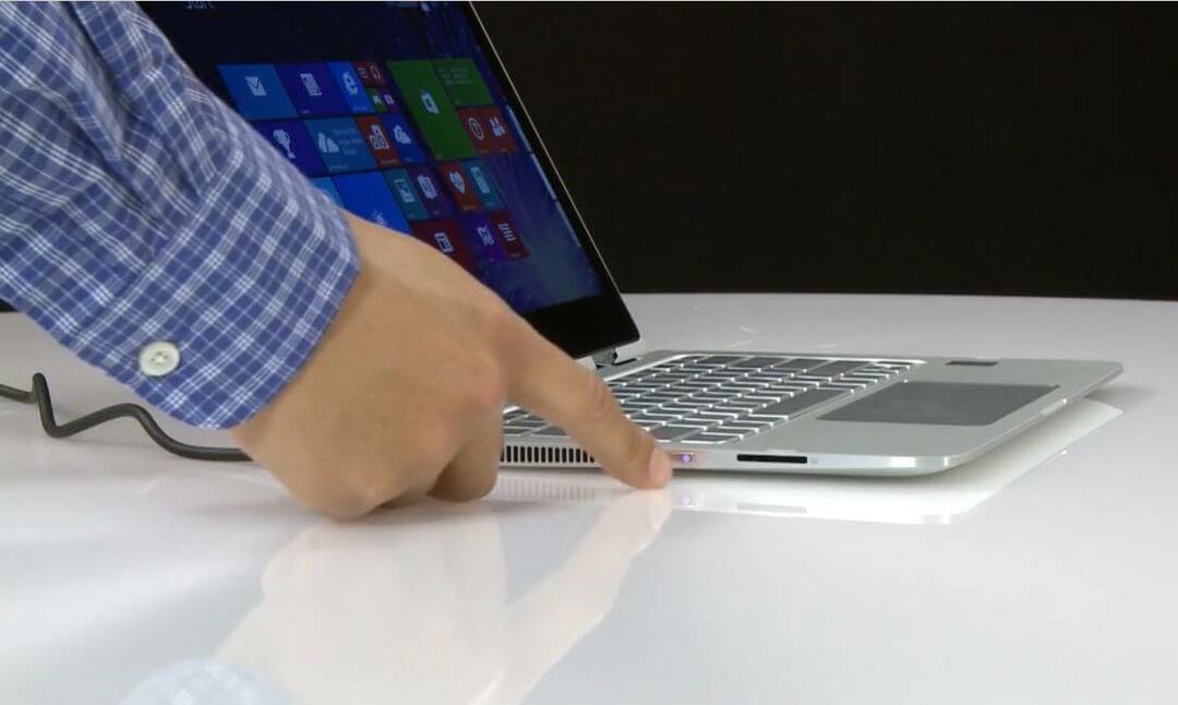 Twardy reset laptopa HP, aby naprawić błąd 90b