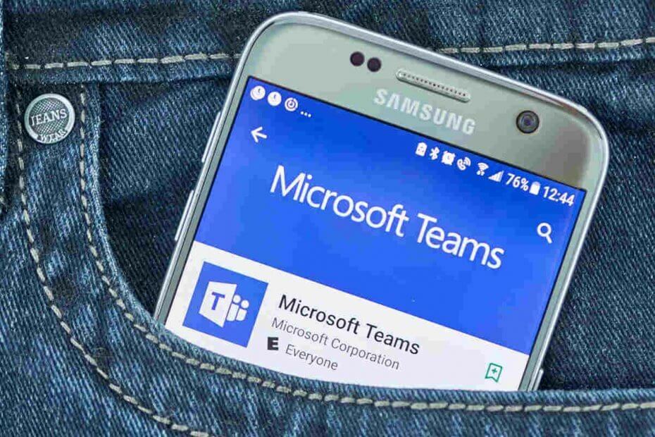 Microsoft Teams para permitirle abrir reuniones en ventanas separadas