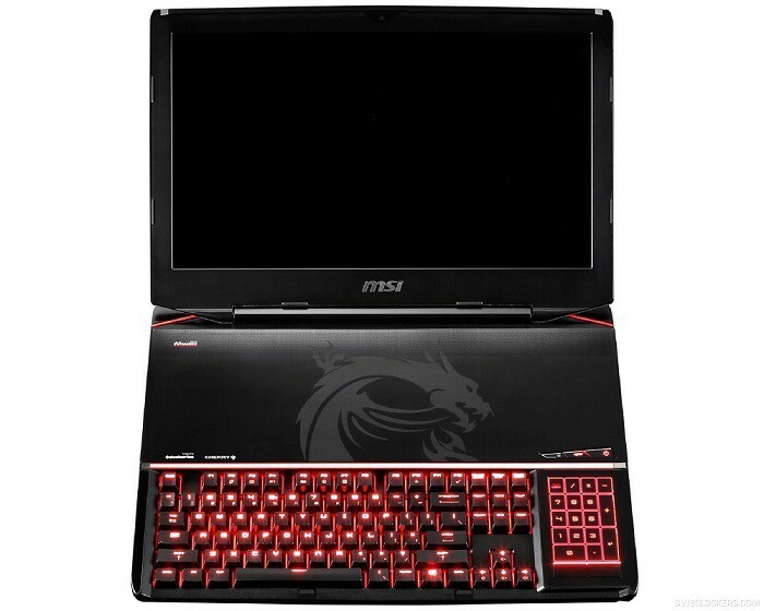 2015 m. „MSI“ žaidimų nešiojamųjų kompiuterių paketai - 18,4 colių ekranas, „Intel Core i7“, „NVIDIA GeForce GTX 980M“ ir „Cherry MX Brown“ klaviatūra.