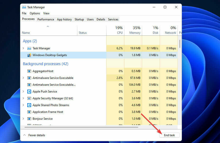 Poga Beigt uzdevumu Windows 11 failu pārlūkā kavējas