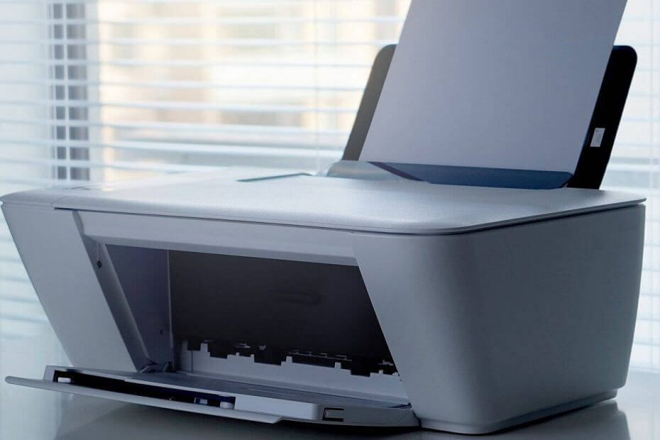 la stampante vuole inviare un fax invece di stampare