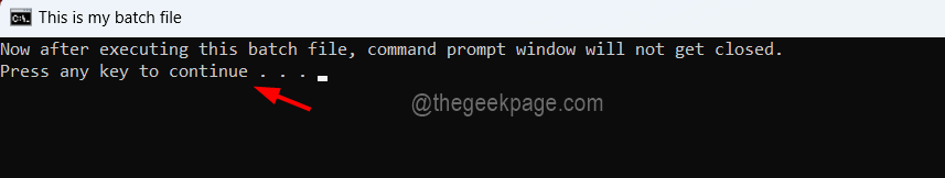 Hoe te voorkomen dat de opdrachtprompt wordt gesloten na het uitvoeren van een batchbestand in Windows 11/10