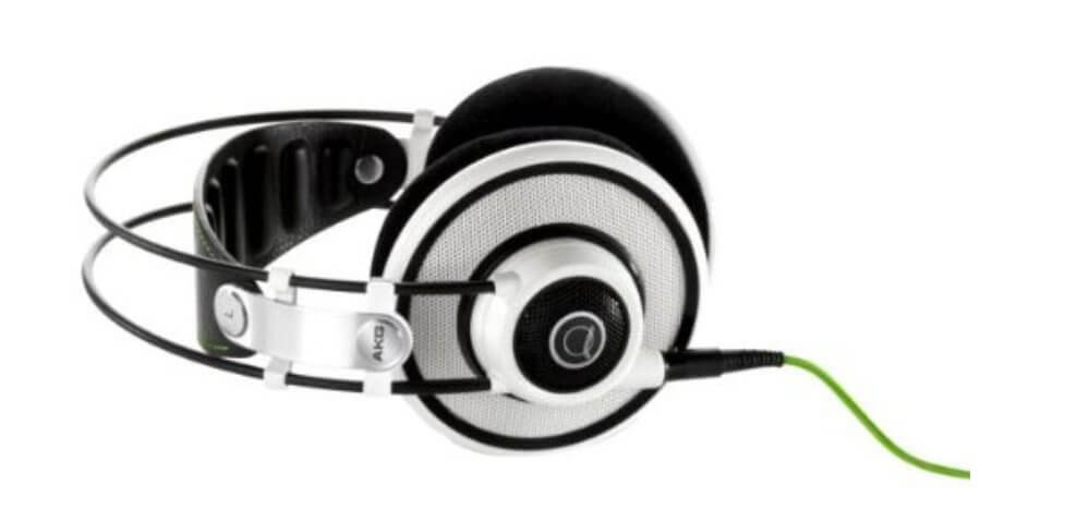 Najlepsze zestawy słuchawkowe dla dużych głów do kupienia [Poradnik 2021]