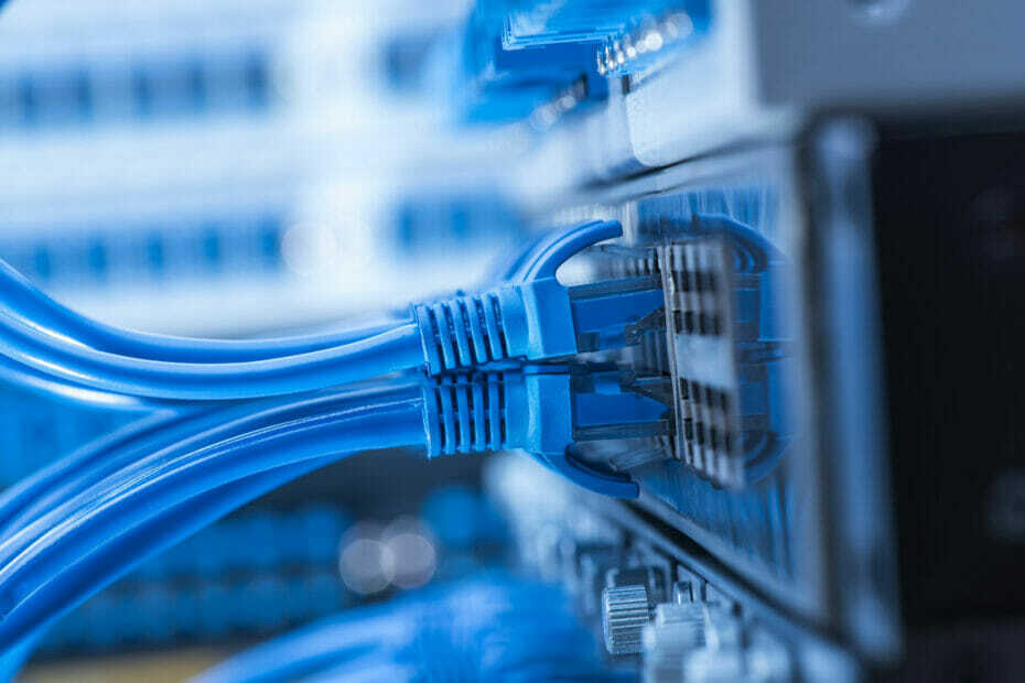 5명의 VPN이 이더넷을 통해 보안 연결을 제공합니다.
