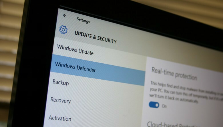 Microsoft може запропонувати універсальну програму Windows Defender у магазині Windows