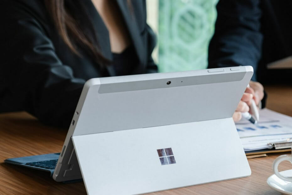 „Surface Pro 6/7“ akumuliatoriaus išsekimo problemos tik dar labiau blogėja