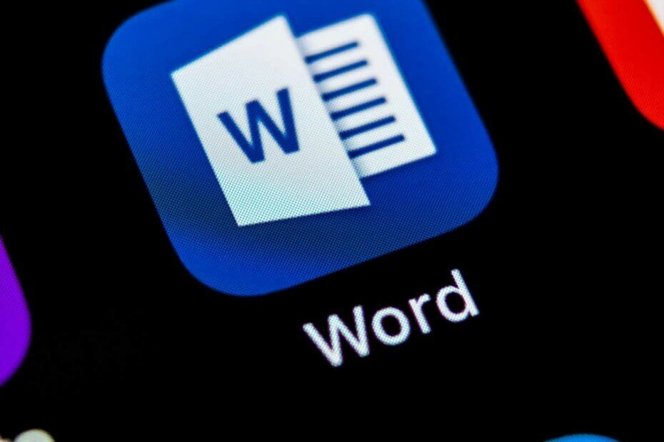 Новият Microsoft Word AI ви напомня да запазите документите си