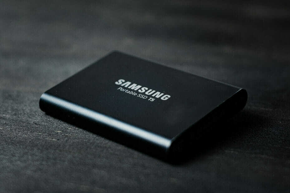 2021 m. kibernetinis pirmadienis: geriausi nešiojamųjų SSD diskų pasiūlymai