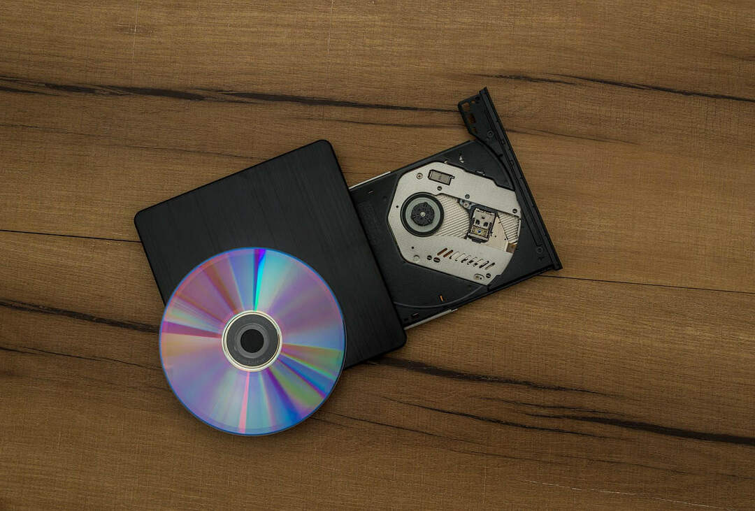 Jednotka DVD - chyba Hyper-V pri uplatňovaní zmien pevného disku