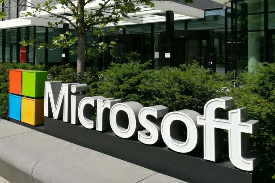 Microsoft údajne vyvíja nové kvantové cloudové projekty