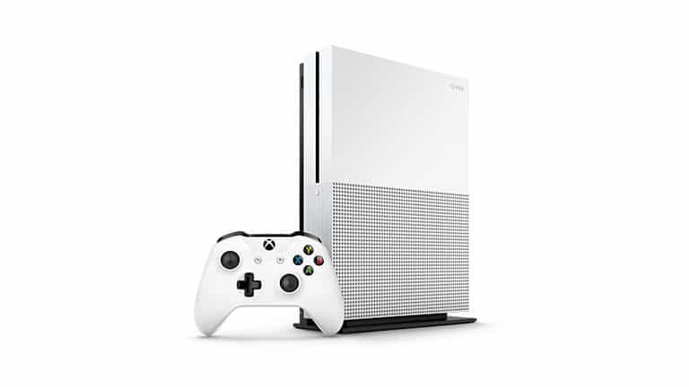 Kúpte si Xbox One S a získate bezplatný bezdrôtový ovládač