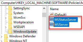 Rekisterieditorissa siirry Windows-päivitykseen Wuserver ja Wustatusserver Poista molemmat
